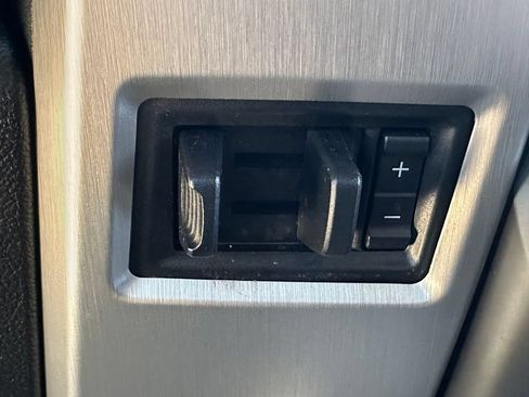 Used 2017 Ford F350 Platinum AWD/4WD image 43