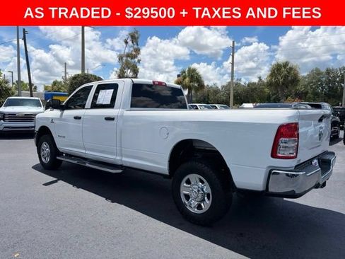 Used 2022 RAM 2500 Tradesman w/ Chrome Appearance Group AWD/4WD image 4