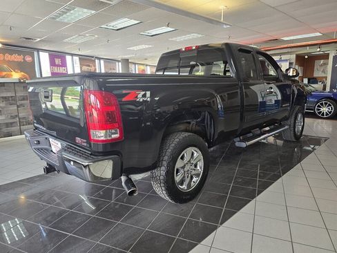 Used 2012 GMC Sierra 1500 SLE w/ Power Tech Package AWD/4WD image 4