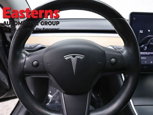 Used 2018 Tesla Model 3 Long Range AWD/4WD image 10