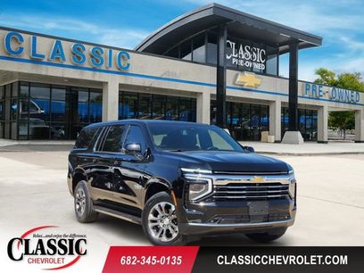 Used 2025 Chevrolet Suburban LT w/ Comfort Package