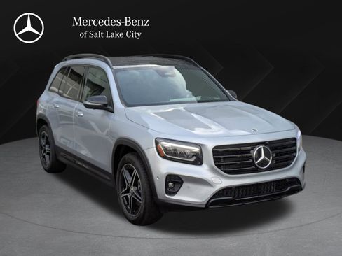 New 2026 Mercedes-Benz GLB 250 4MATIC image 1
