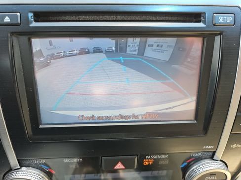 Used 2013 Toyota Camry XLE w/ Leather Pkg FWD image 31