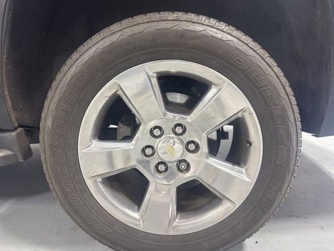 Used 2017 Chevrolet Tahoe LS w/ All-Season Package AWD/4WD image 9