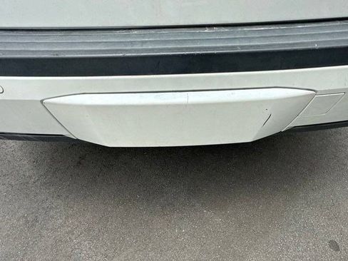 Used 2019 Cadillac Escalade Premium Luxury AWD/4WD image 12