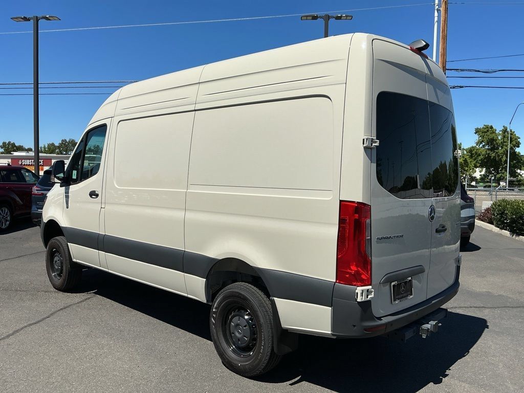 New 2026 Mercedes-Benz Sprinter 2500 image 10