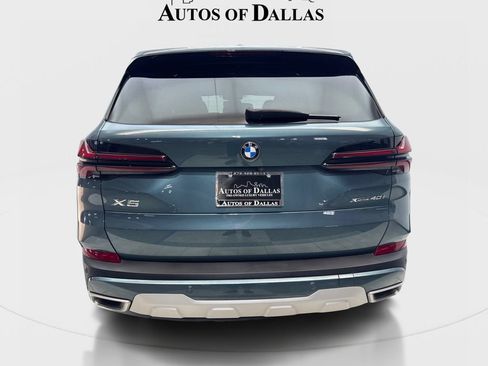 Used 2024 BMW X5 xDrive40i w/ Parking Assistance Package AWD/4WD image 7