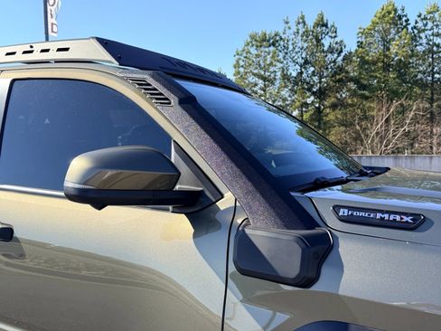 Used 2025 Toyota Tacoma Trailhunter image 27