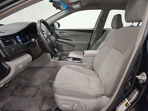 Used 2017 Toyota Camry LE image 22