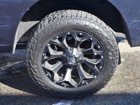 Used 2019 RAM 1500 Express image 12