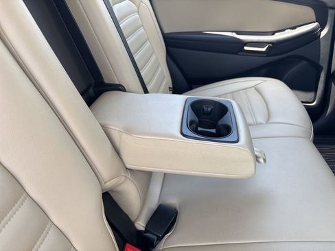 Used 2023 Ford Edge SEL w/ Convenience Package AWD/4WD image 26