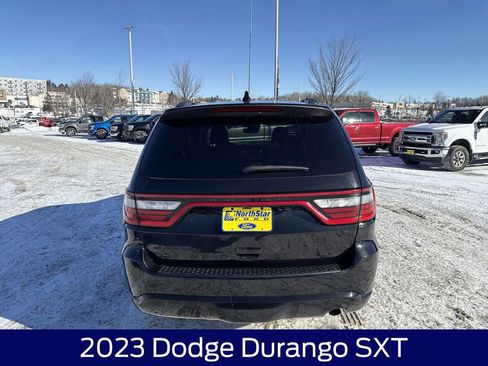 Used 2023 Dodge Durango SXT Launch Edition image 7