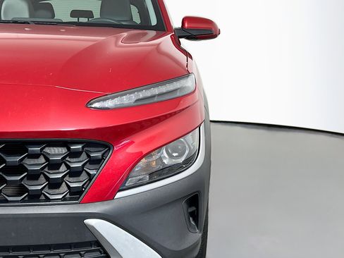 Used 2022 Hyundai Kona SEL image 12