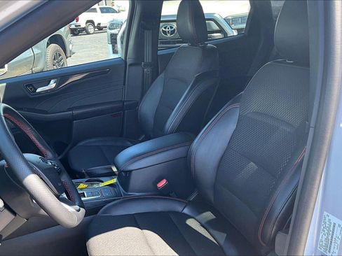 Used 2025 Ford Escape ST-Line AWD/4WD image 23