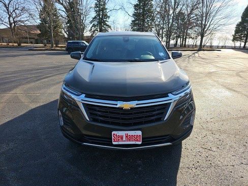 Used 2024 Chevrolet Equinox LT image 9
