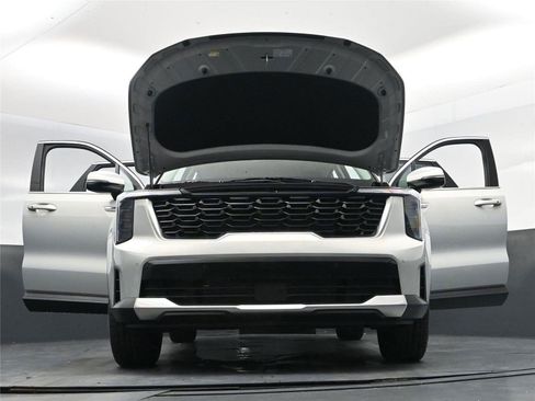 New 2026 Kia Sorento S w/ S Panoramic Sunroof Package image 32