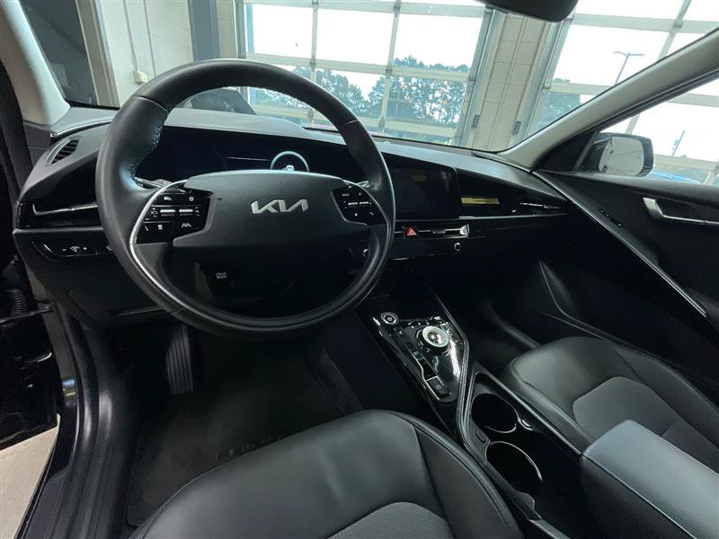 Used 2024 Kia Niro Wind FWD image 13