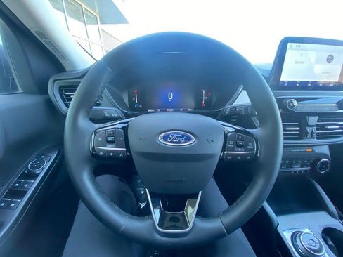 Certified 2023 Ford Escape Active w/ Cold Weather Package FWD image 14