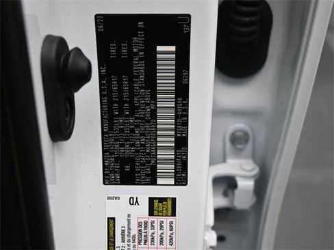 Used 2023 Toyota Corolla Cross LE image 20