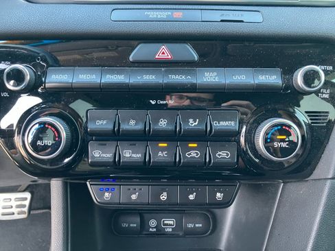 Used 2017 Kia Sportage SX image 21