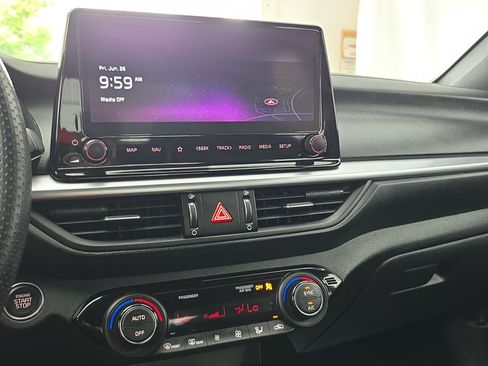 Used 2023 Kia Forte GT-Line FWD image 19