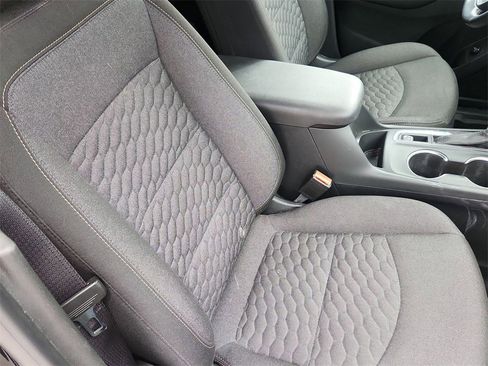 Used 2020 Chevrolet Equinox LT image 28