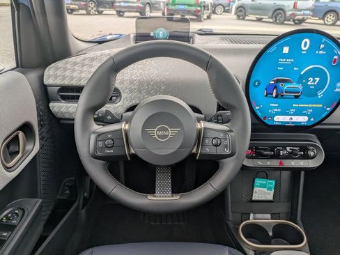 New 2026 MINI Cooper 4-Door Hardtop FWD image 12