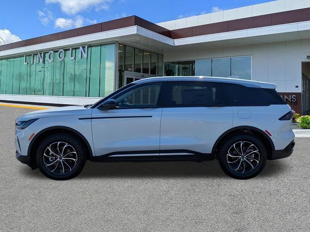 New 2026 Lincoln Nautilus Premier AWD/4WD image 7