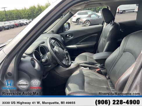 Used 2016 Nissan Juke SL AWD/4WD image 15