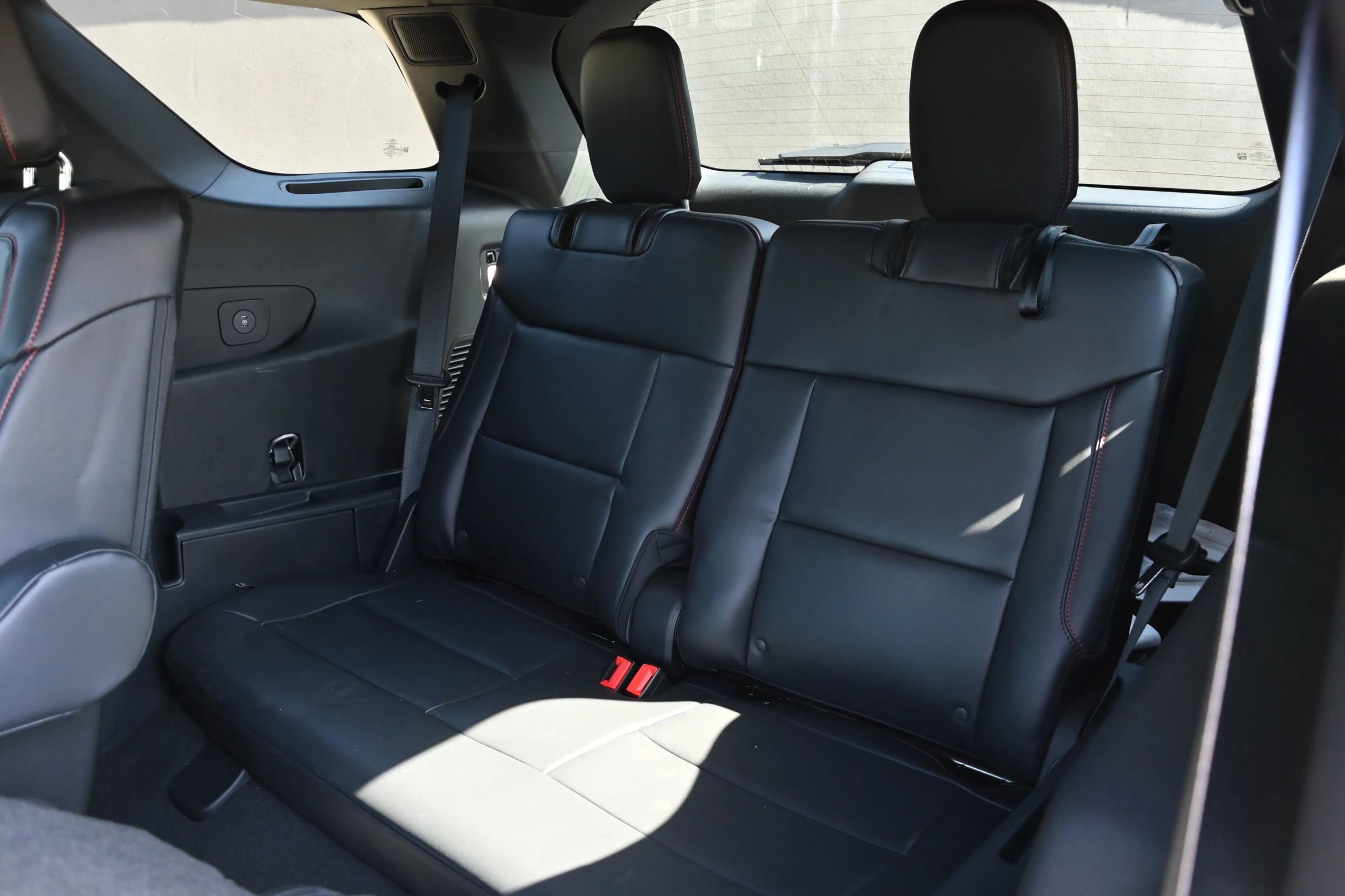 Used 2025 Ford Explorer ST-Line AWD/4WD image 20