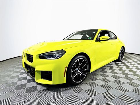 Used 2025 BMW M2 w/ Lighting Package image 2