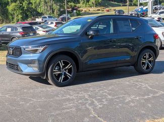 New 2026 Volvo XC40 B5 Core AWD/4WD video 2