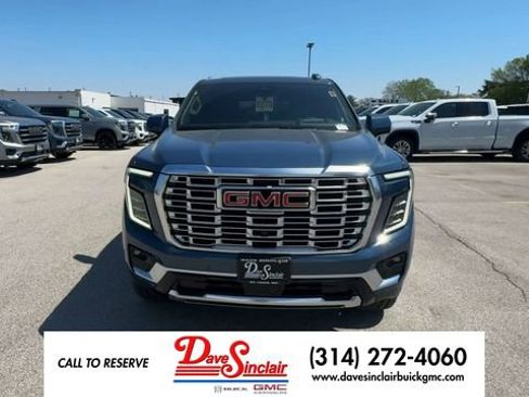 New 2026 GMC Yukon XL Denali w/ Denali Reserve Package AWD/4WD image 3