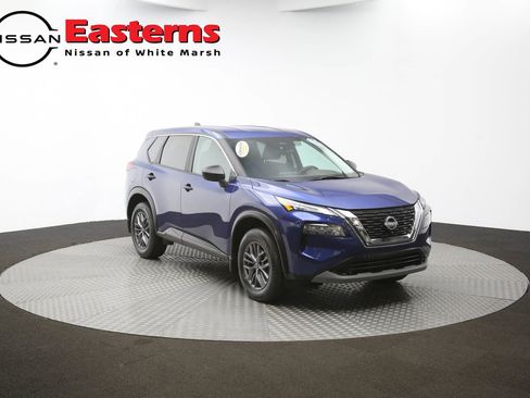 Used 2023 Nissan Rogue S image 74