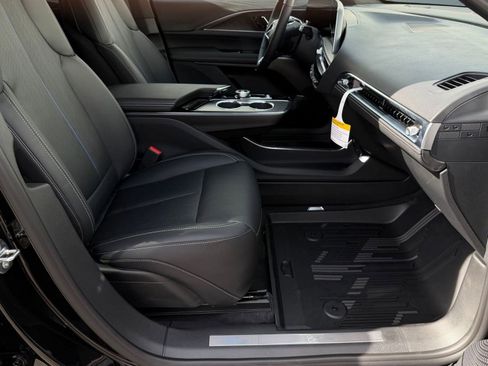 New 2026 Cadillac Lyriq Sport image 31