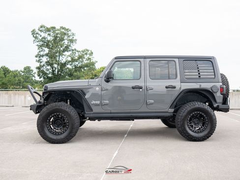 Used 2019 Jeep Wrangler Unlimited Sport S AWD/4WD image 4