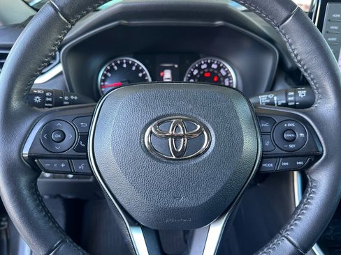 Used 2021 Toyota RAV4 XLE w/ XLE Grade Weather Package image 25