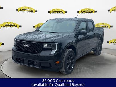 New 2025 Ford Maverick Lariat w/ Black Appearance Package