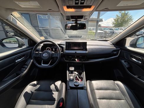 Used 2024 Nissan Rogue SL w/ SL Premium Package AWD/4WD image 24
