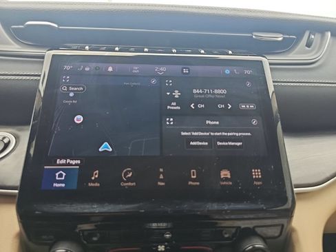 Used 2021 Jeep Grand Cherokee L Limited RWD image 39