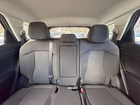 Used 2025 Kia Sportage LX image 37