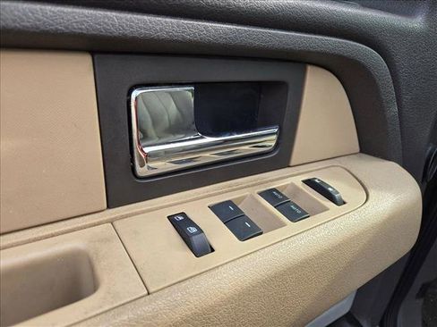 Used 2013 Ford F150 XLT w/ Luxury Equipment Group image 7