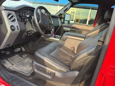 Used 2016 Ford F250 Lariat w/ Lariat Ultimate Package image 22