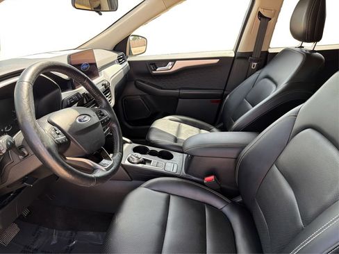 Used 2020 Ford Escape SEL FWD image 10