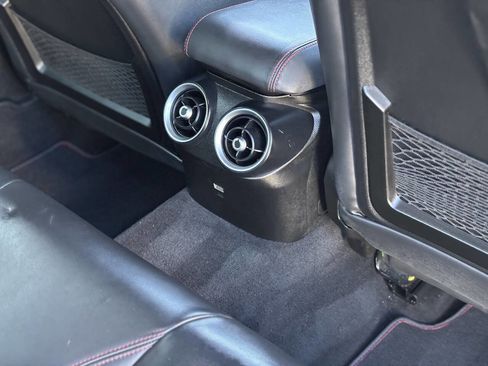 Used 2017 Alfa Romeo Giulia Quadrifoglio image 23