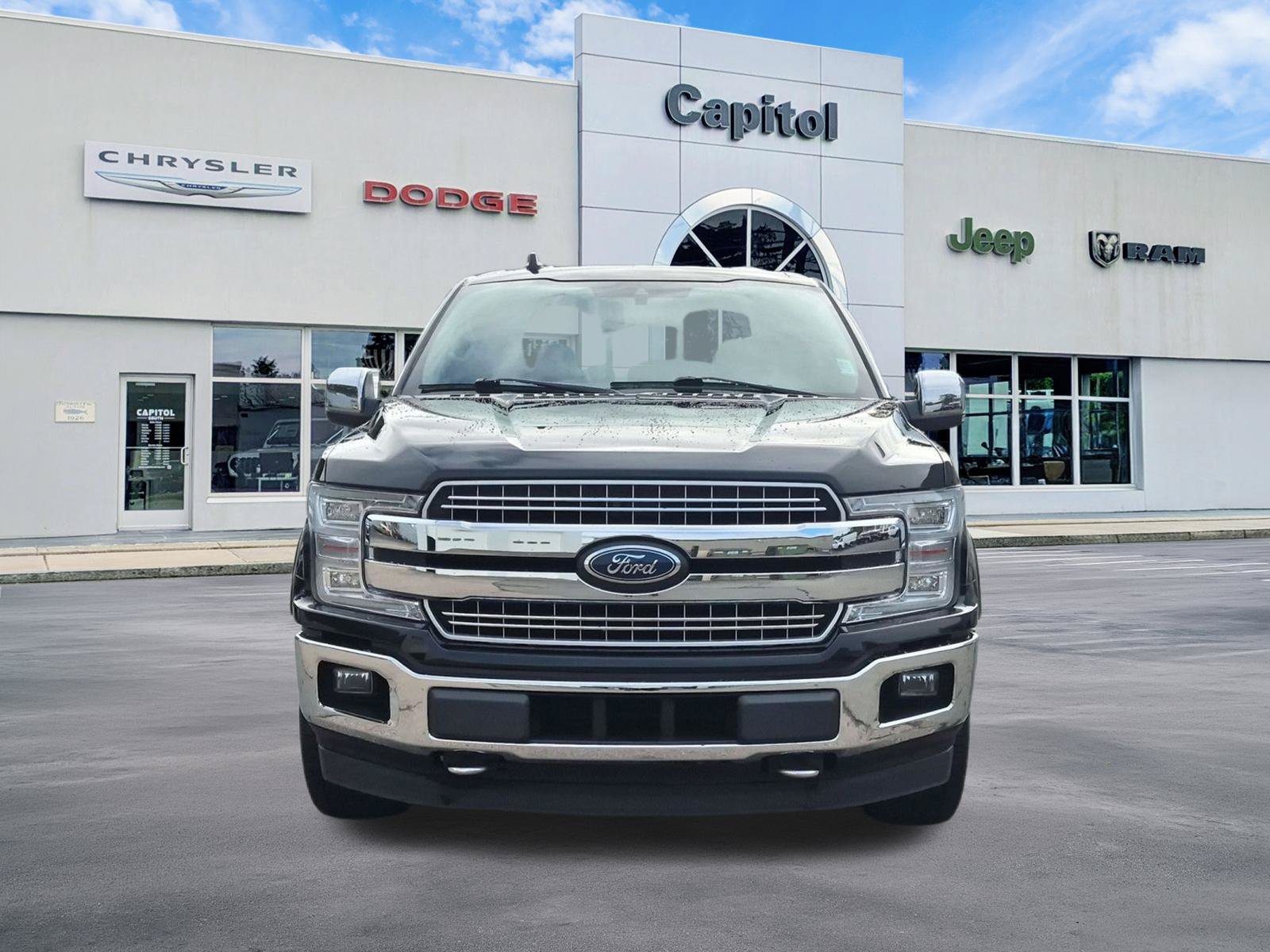 Used 2019 Ford F150 Lariat w/ Equipment Group 502A Luxury AWD/4WD image 8