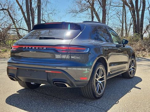 Certified 2024 Porsche Macan AWD/4WD image 7