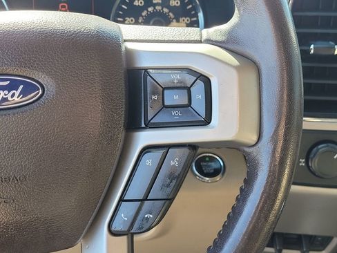 Used 2018 Ford F150 Lariat image 20