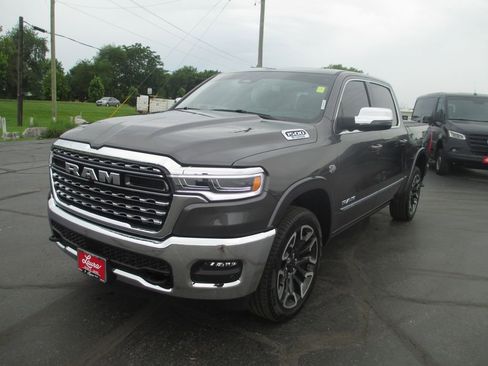 Used 2026 RAM 1500 Limited AWD/4WD image 11