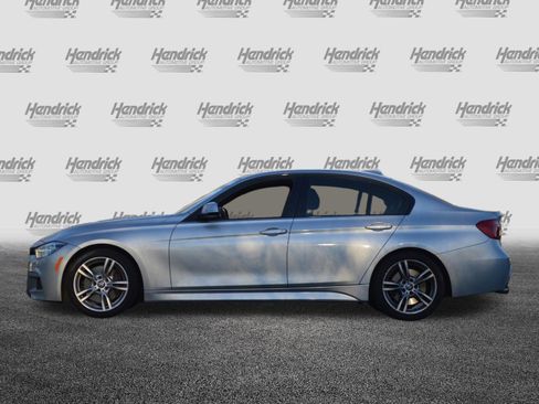 Used 2017 BMW 330i Sedan image 8